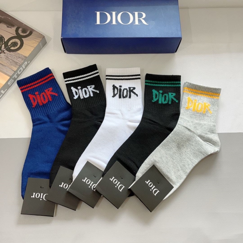 DIOR